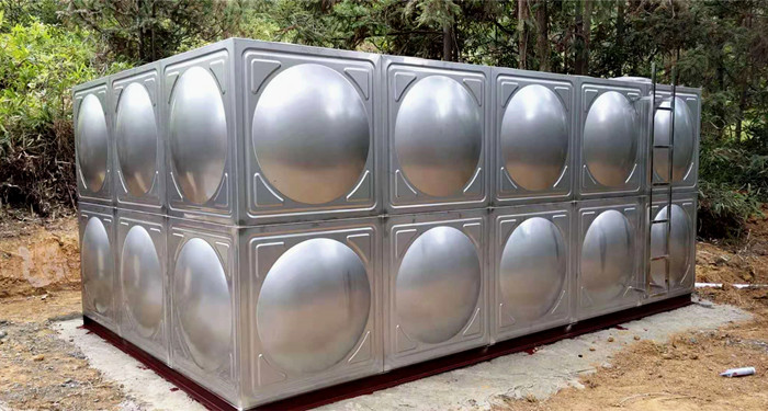 不銹鋼水箱應(yīng)該如何保養(yǎng)？