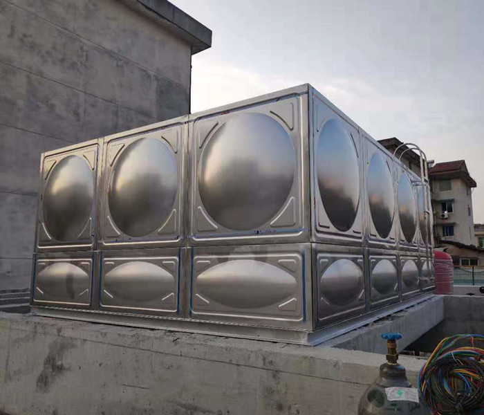 焊接結(jié)構(gòu)的不銹鋼水箱具備哪些優(yōu)勢(shì)？