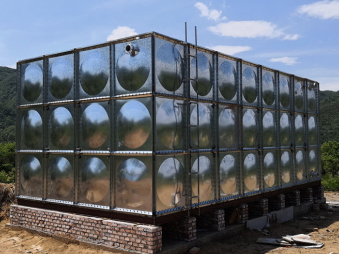 鍍鋅水箱整個(gè)施工過(guò)程注意的4個(gè)問(wèn)題