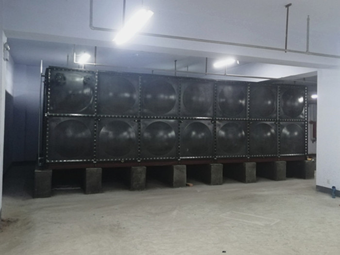 搪瓷鋼板水箱的構(gòu)造