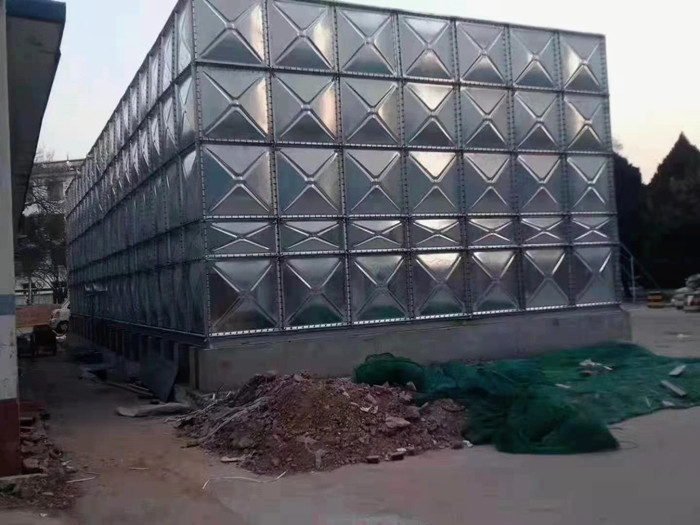 怎樣才能使鍍鋅水箱的使用質(zhì)量達(dá)標(biāo)？